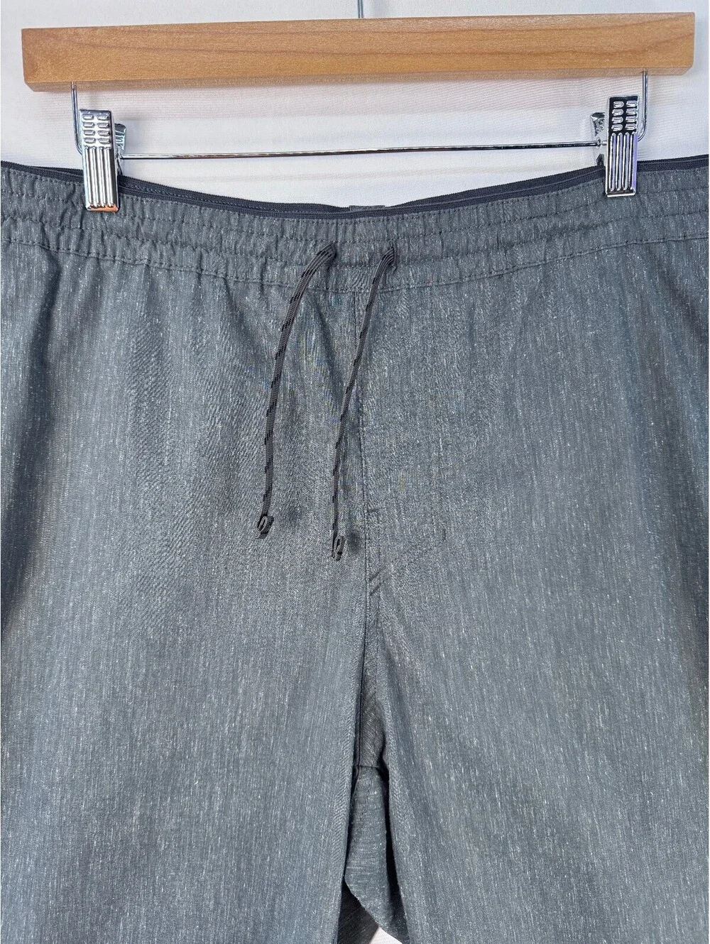 Kuhl Getaway Shorts Men's XL Gray Hemp Blend Athletic Hiking Gorpcore Outdoor